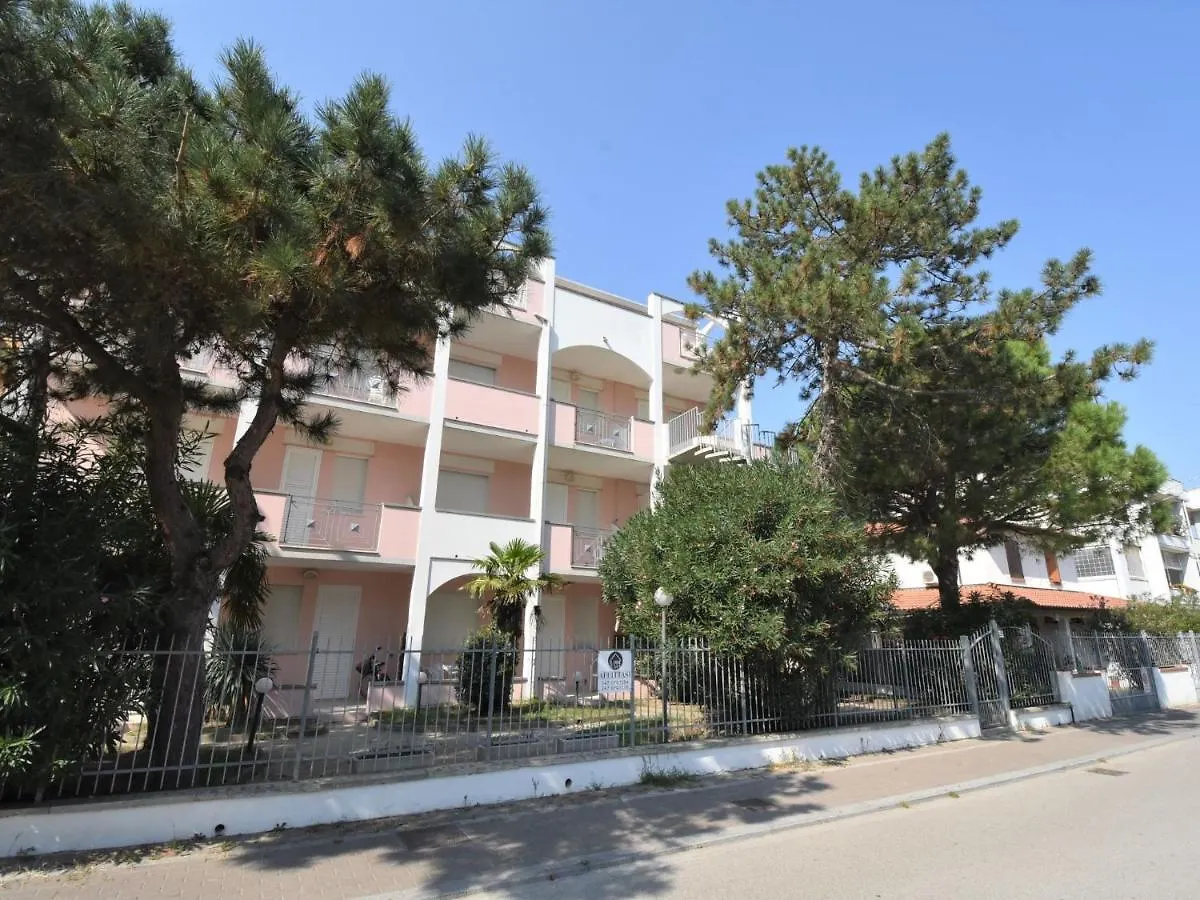 Apartment Doria Uno By Interhome Llido Degli Estensi
