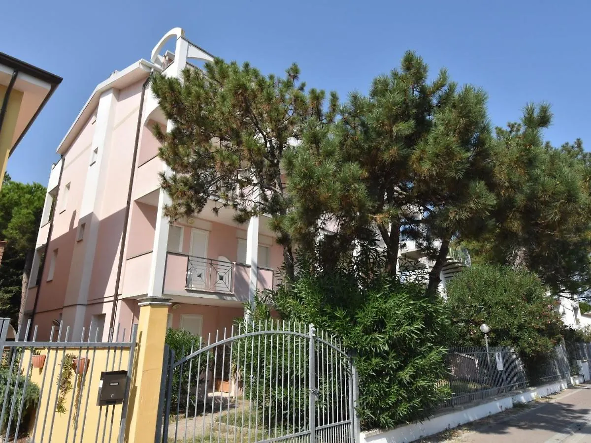 Apartment Doria Uno By Interhome Llido Degli Estensi