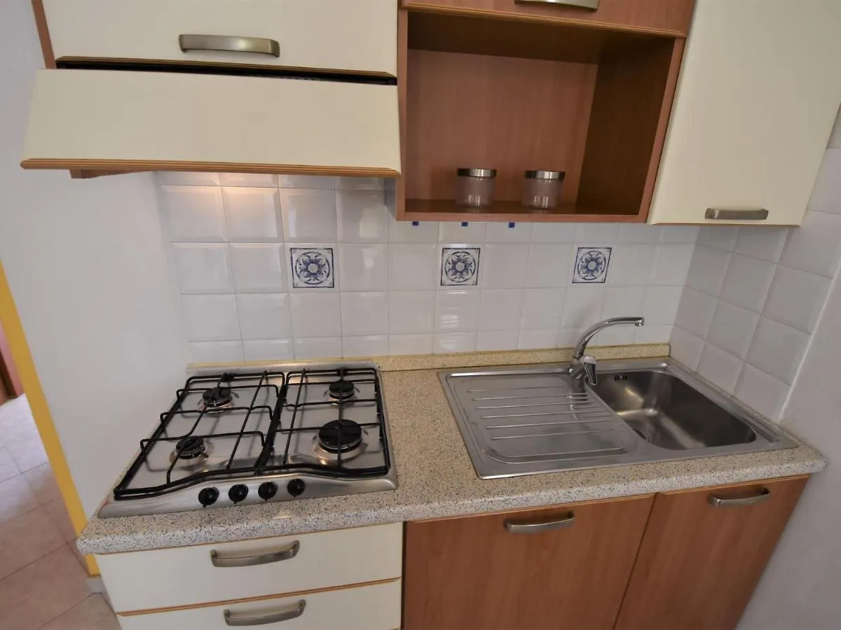 Apartment Doria Uno By Interhome Llido Degli Estensi